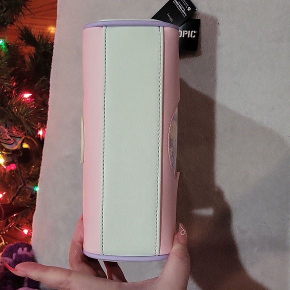 Her Universe Disney Mickey Bag - Picture 5 of 9